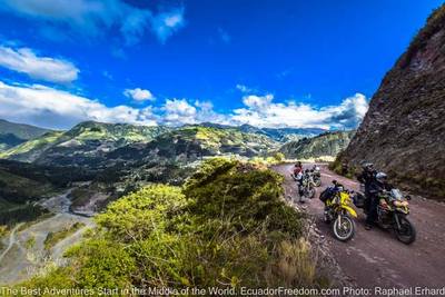 dirt road above rio chambo ecuador motorcycle adventure tour