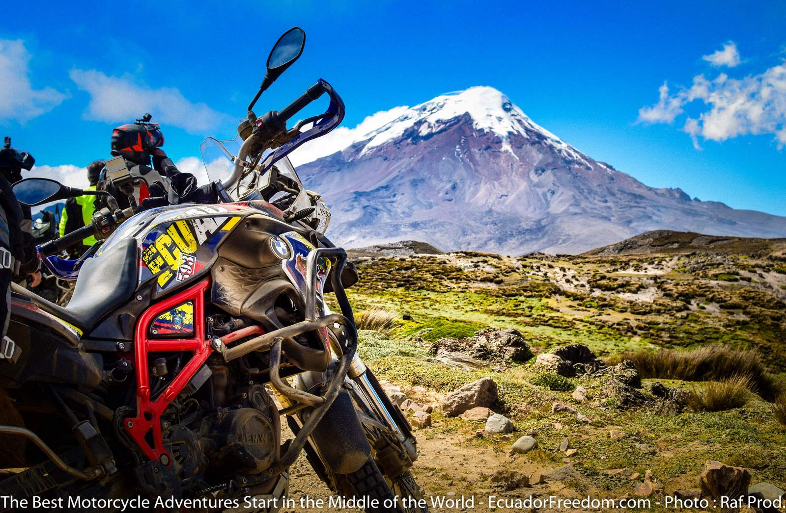 BMW F800GS with Chimborazo in Ecuador