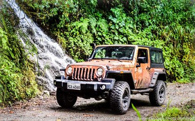 jeep on offroad ecuador excursion self guided tour 4x4 rental