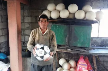 Soccer Ball Maker